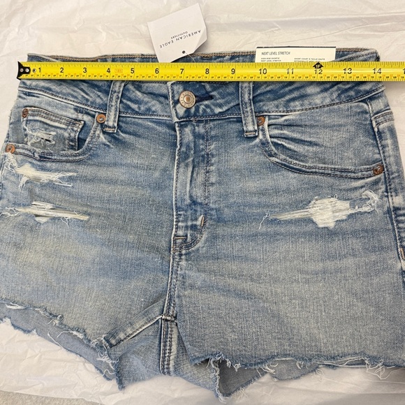American Eagle Next Level Strech Higu Rise Light Blue Jean Shorts Size 4 - Picture 5 of 7